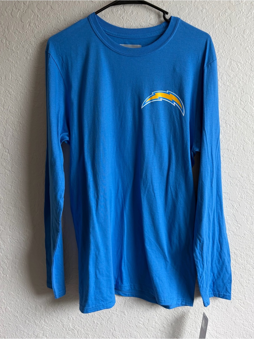 Los Angeles Chargers NFL Blue Long Sleeve T-Shirt - Men’s Medium NFL NWT